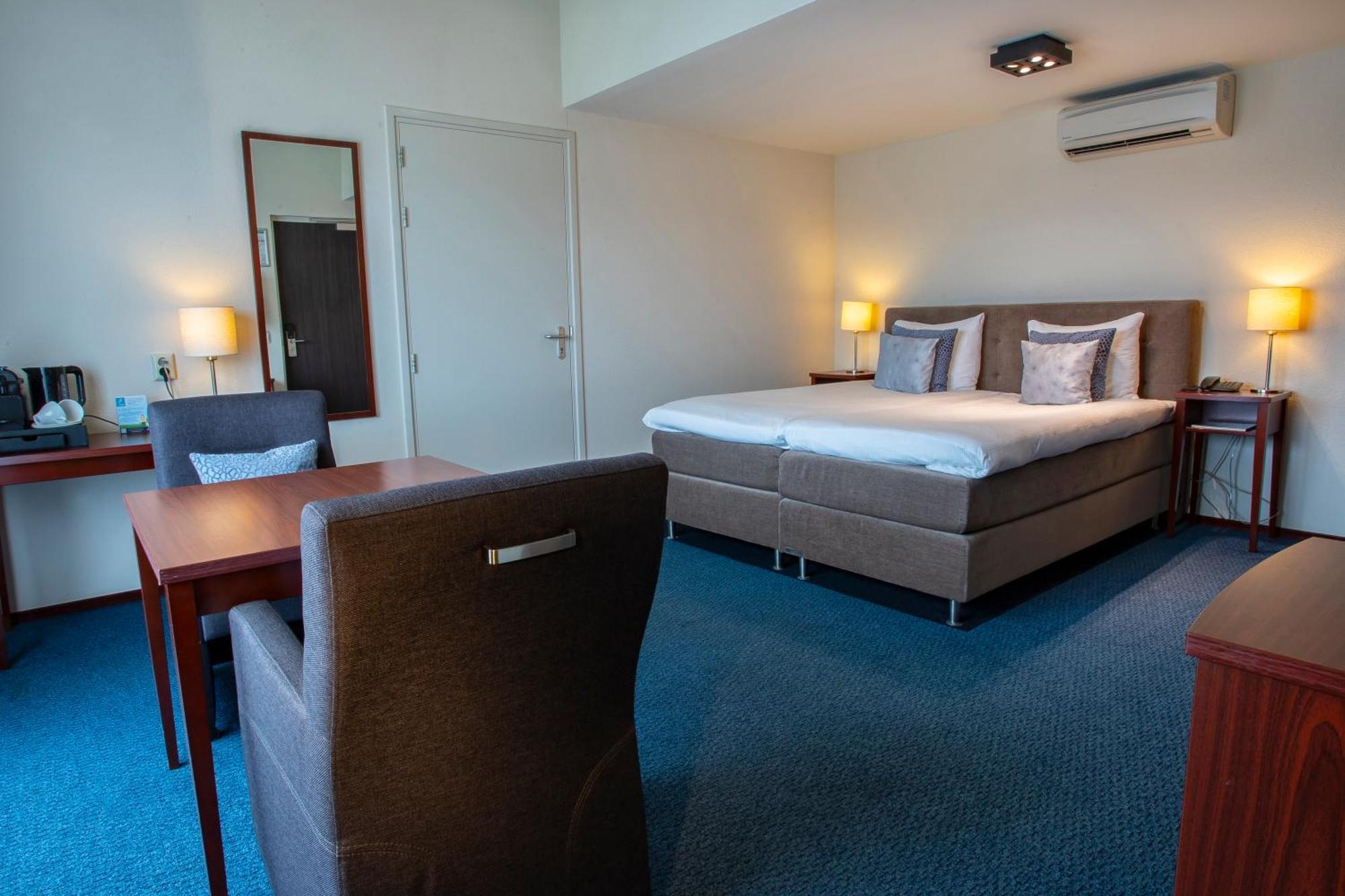 Hotel Greenside Texel เดอ คุก ภายนอก รูปภาพ