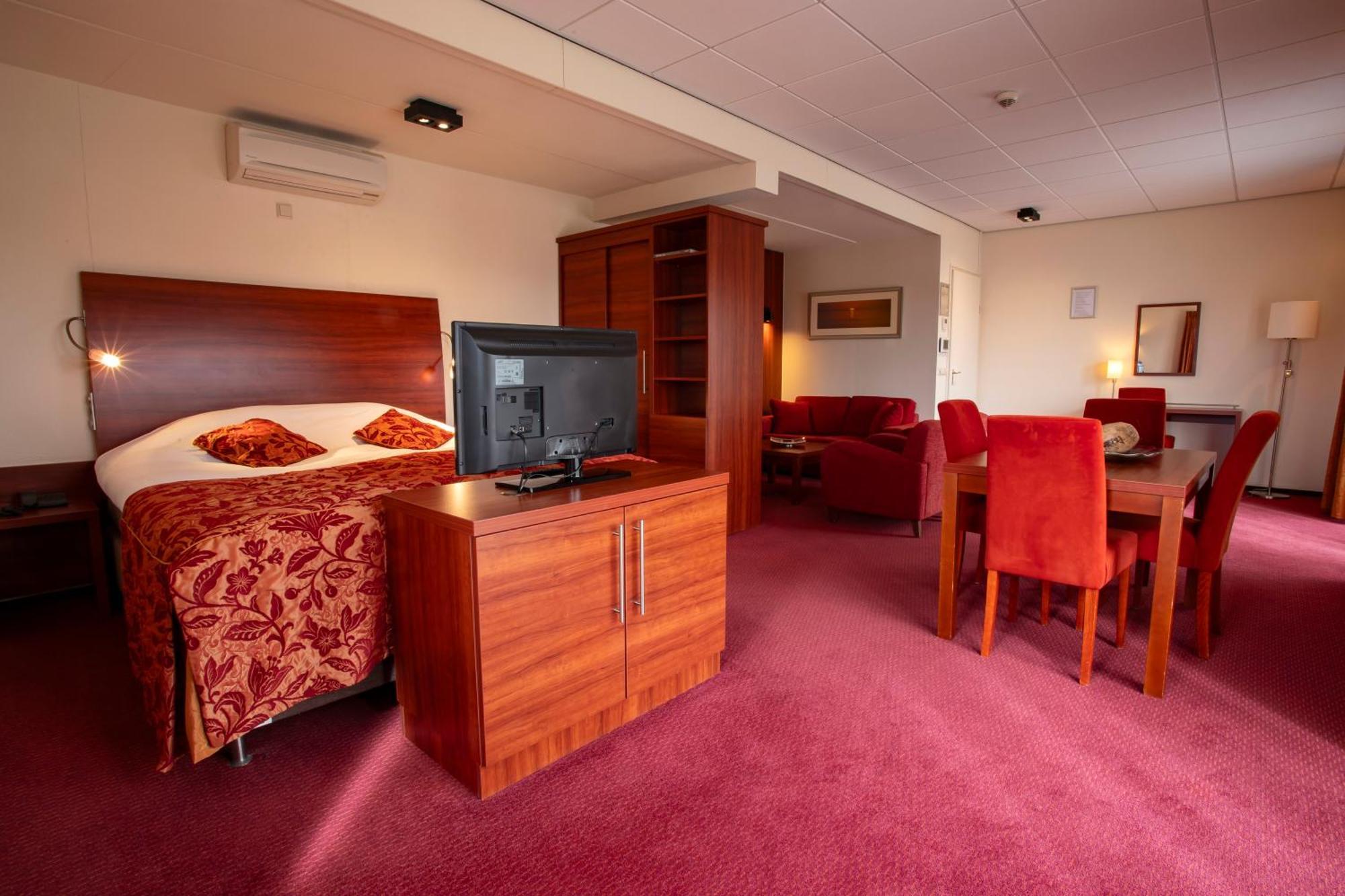 Hotel Greenside Texel เดอ คุก ภายนอก รูปภาพ